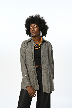 KADIN PUL İŞLEMELİ OVERSİZE KESİM GÖMLEK