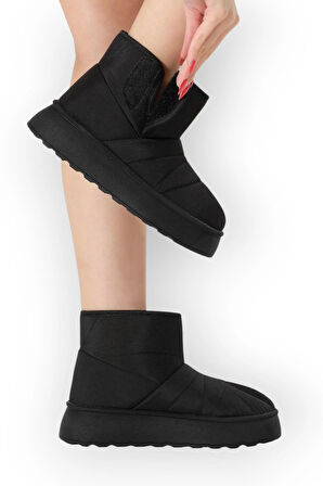 İçi Kürklü Paraşüt Kumaş Cırtlı Kalın Taban Kadın Bot SİYAH