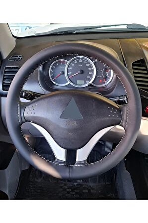 Dikmeli Direksiyon Kılıfı Mitsubishi L200 Uyumlu Soft Siyah Deri-Gri İpli 38×10Cm