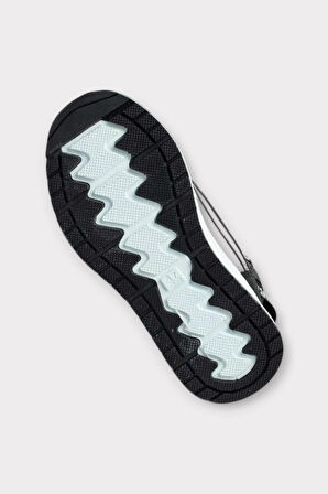 İçi Kürklü Kaydırmaz Taban Kadın Kar Botu SİYAH