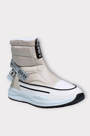 İçi Kürklü Kaydırmaz Taban Kadın Kar Botu BEJ