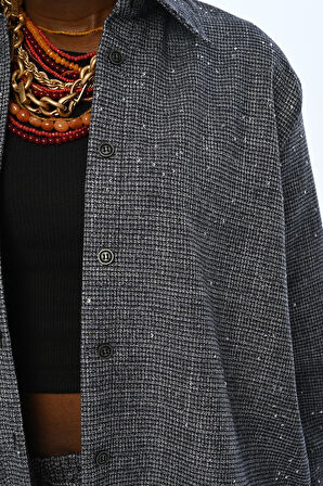 KADIN PUL İŞLEMELİ OVERSİZE KESİM GÖMLEK