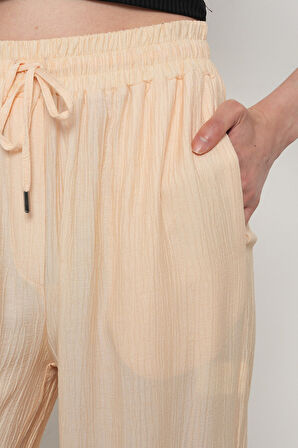 KADIN BOL PAÇA ÖNÜ TAŞ NAKIŞ İŞLEMELİ PANTOLON