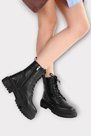 Kalın Taban Fermuarlı Postal Kadın Bot SİYAH