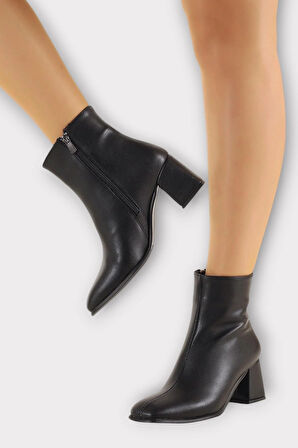 Kalın Topuklu Fermuarlı Kadın Bot SİYAH