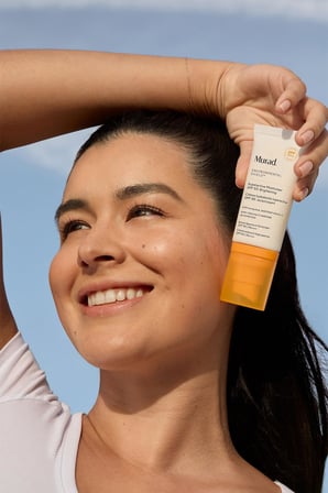 Environmental Shield SPF 50 C Vitaminli Aydınlatıcı Nemlendirici etkili Güneş Koruyucu