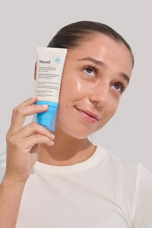 Blemish Control SPF 50 PA++++ Matlaştırıcı ve Gözenek Karşıtı Nemlendiricili Güneş Koruyucu 50 ml