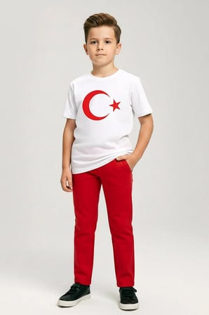 Dmb Boys & Girls Dmb Çocuk Ay-Yıldız Baskılı Tshirt (4-13) Beyaz