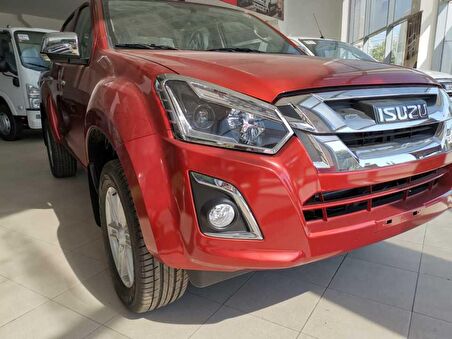 ISUZU D-MAX 2018+ FAR ÇERÇEVESİ KAPLAMA NİKELAJ SİNYAL ÇİZGİLİ