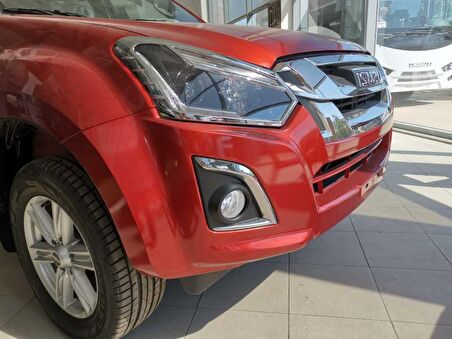 ISUZU D-MAX 2018+ FAR ÇERÇEVESİ KAPLAMA NİKELAJ SİNYAL ÇİZGİLİ