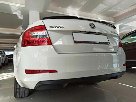 SKODA OCTAVIA 2015-2019 SPOILER  (BOYASIZ)