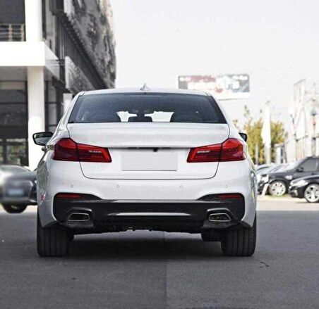 Bmw g30 5.40 arka tampon difüzörü ve egzoz seti 2017+