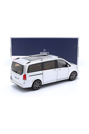 Mercedes-Benz V class AMG-Line minibus 1/18 Beyaz