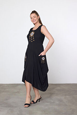 Kadın Siyah Sıfır Kol Nakış Detaylı Cepli Şalvar Elbise HZL25S-VM10351