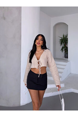 Kadın Bej Önden Bağlamalı Müslin Kumaş Crop Bluz  HZL25S-DSB104071