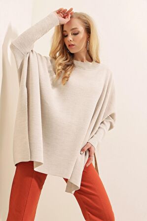 Kadın Krem Oversize Yırtmaçlı Panço Triko Kazak  HZL23W-BD1100761