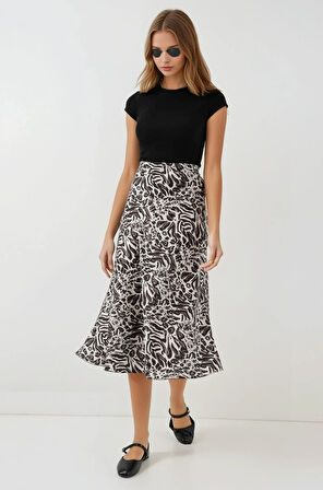 Kadın Açık Bej Zebra Desenli Saten Yüzeyli Beli Lastikli Midi Boy Etek Hzl23S-BD1101471