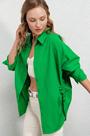Kadın Yeşil Oversize Yandan Yırtmaçlı  Ip Büzgülü  Gömlek HZL23W-BD1201321