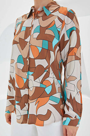 Kadın Camel Turkuaz Geometrik Desenli Uzun Kolllu Oversize Viskon Gömlek HZL24S-BD1202251