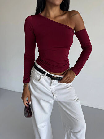 Kadın Bordo Asimetrik Yaka Drapeli Sandy Bluz HZL25S-FRY123361