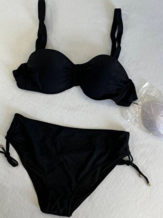 Kadın Siyah Taş İşlemeli Astarlı Bikini Takım HZL25S-LC3361