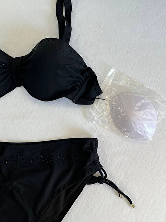 Kadın Siyah Taş İşlemeli Astarlı Bikini Takım HZL25S-LC3361