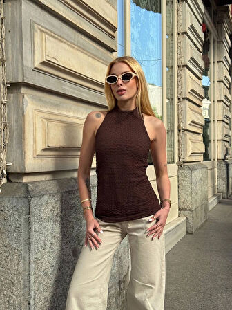 Kadın Kahverengi Boyundan Bağlamalı Gofre Kumaş Bluz HZL25S-ZK13631