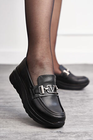 Günlük Kadın Loafer V Tokalı Kalın Topuklu Tırtıklı Tabanlı Oval Burunlu Makosen Ayakkabı 7697