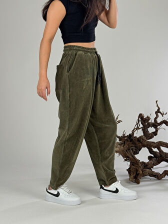 Yeşil Kadife Pileli Kadın Jogger Pantolon COC1058