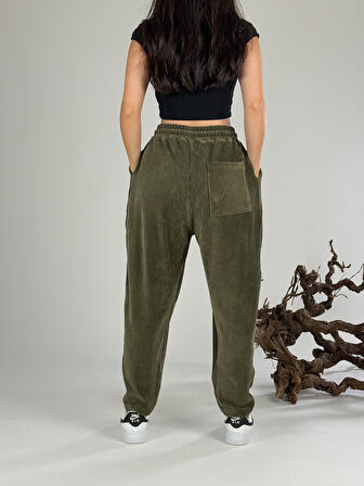 Yeşil Kadife Pileli Kadın Jogger Pantolon COC1058