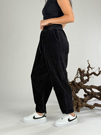Siyah Kadife Pileli Kadın Jogger Pantolon COC1056