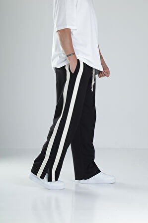 Şeritli Yırtmaç Detaylı Siyah Eşofman COC1500