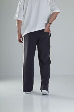 Şeritli Yırtmaç Detaylı Antrasit Eşofman COC1498