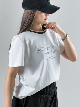 Yaka İşlemeli Kadın Kahverengi Basic T-Shirt COC3055