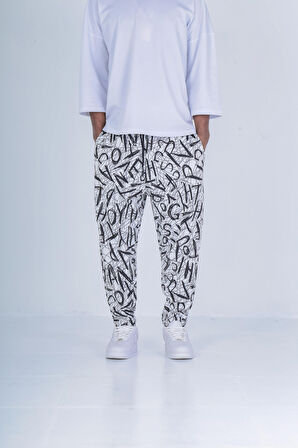 Beyaz - Siyah Grafiti Desenli Baget Pantolon COC1897