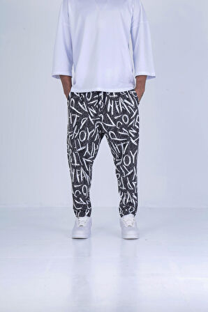 Siyah - Beyaz Grafiti Desenli Baget Pantolon COC1967