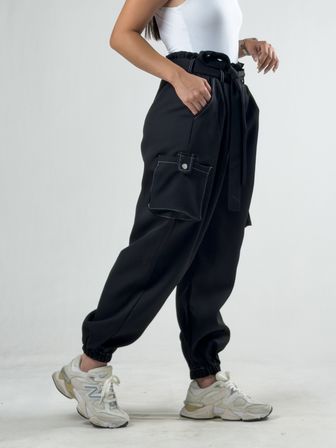 Siyah Kadın Bol Kesim Kargo Cepli Jogger Pantolon COC3322
