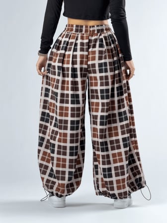 İri Ekose Paça Ayarlamalı Süper Oversize Kadın Pantolon COC3369