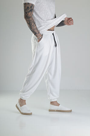 Pileli Beyaz Yarım Şalvar COC2088