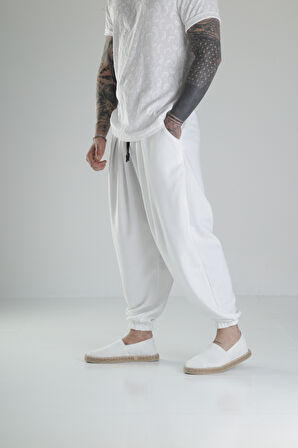 Pileli Beyaz Yarım Şalvar COC2088