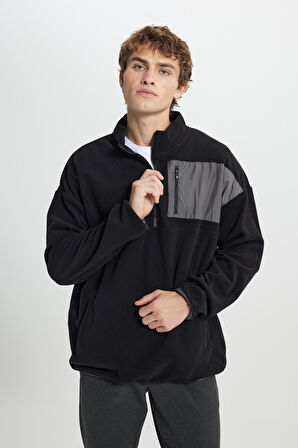 Erkek Siyah Oversize Bol Kesim Bato Yaka Cep Detaylı Fermuarlı Soğuk Geçirmez Polar Sweatshirt