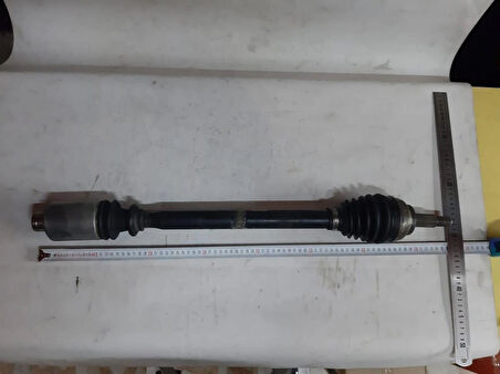 Renault Megane I-Megane 1-(1996-2001) Benzinli 2.0 16V (Dış Freze 23 dişli ve 25 mm cap- İç Freze 25 mm çap) Ön Aks Sağ Yolcu tarafı  ( Üzerinde ABS Dişlisi Yoktur )RE3171 ithal