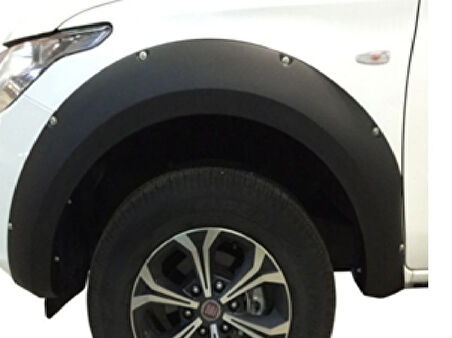 Fiat Fullback 2016 Ön Çıkıntılı Civatalı Çamurluk Kaplama Dodik