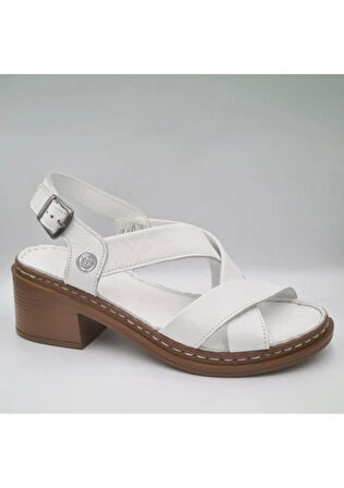 Mammamia D25ys-2560-lx Kadın Hakiki Deri 5 Cm Kalın Topuklu Comfort Sandalet Beyaz