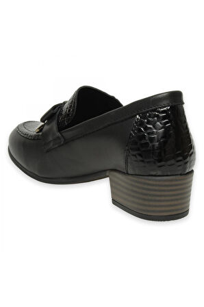 Mammamia D25Ya-3365 Günlük Kalin Topuklu Siyah Rugan Kadın Ayakkabı