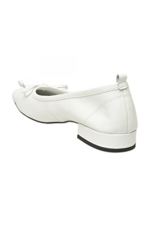 Mammamia D25Ya-810Z Günlük Beyaz Kadın Babet