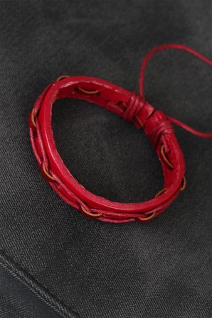 Kırmızı Renk İpli Yeni Sezon Deri Erkek Bileklik - Lisinya
