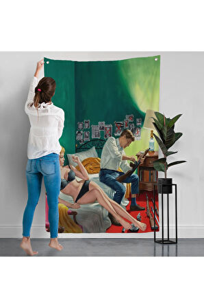 Kuşatılmış Suçlu ve Ortağı Kadın Duvar Örtüsü-7724