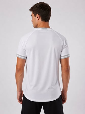 UMBRO Vectör Training Erkek Beyaz Antrenman Spor Tişörtü TF0613