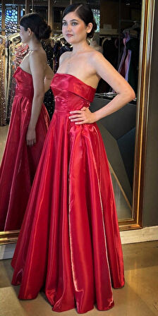 Kırmızı Straplez Yaka Kloş Etekli Organze Uzun Abiye Elbise 7747